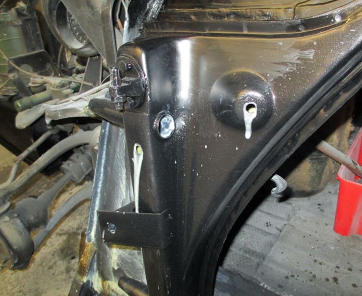 Wax injection of DS A post